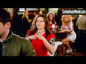 America Ferrera underwear, Sexy scene in Ugly Betty (2006-2010) 8