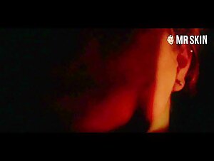 Amy Forsyth Sexy scene in Rise (2018) 14