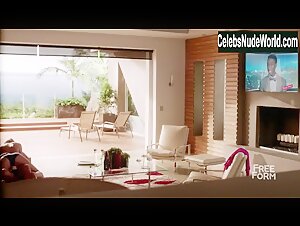 Annalisa Cochrane underwear, Sexy scene in Famous in Love (2017-2018) 1
