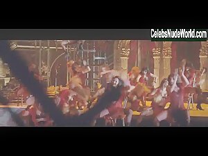 Fergie Sexy scene in Nine (2009) 20