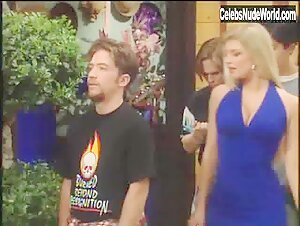 Fergie Sexy scene in Married... with Children (1987-1997) 1