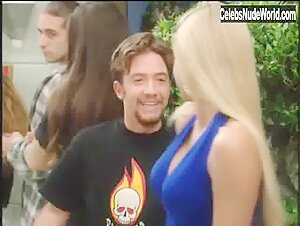 Fergie Sexy scene in Married... with Children (1987-1997) 10