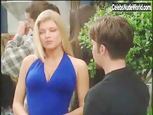 Fergie Sexy scene in Married... with Children (1987-1997) 17
