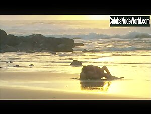 Maria João Bastos boobs , sex scene in Equador (2008) 9