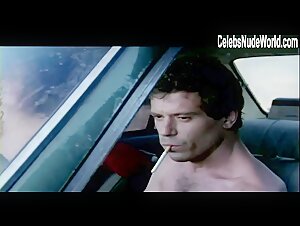 Neuza Teixeira nude, car sex scene in Suicidio Encomendado (2007) 9