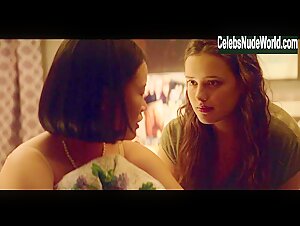 Katherine Langford, Michele Selene Ang lesbian, underwear scene in 13 Reasons Why (2017-2020)
