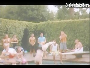 Melissa Joan Hart Blonde , Bikini scene in Sabrina, the Teenage Witch (1996) 15