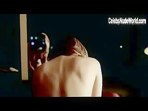 Molly Sims breasts, Nude scene in Las Vegas (2003-2008) 6