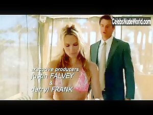 Molly Sims Bikini , Pool scene in Las Vegas (2003-2008) 11