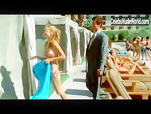 Molly Sims Bikini , Pool scene in Las Vegas (2003-2008) 7