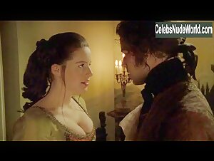 Michelle Ryan Cleavage , Sexy Dress scene in Mansfield Park (2007) 9