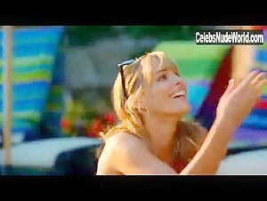 Molly Sims Poolside , Babes scene in Las Vegas (2003-2008) 10