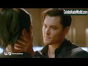 Nadia Bjorlin Sexy scene in Satisfaction (2014-2015) 3