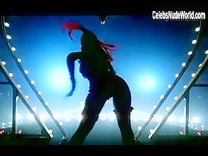 Mýa Sexy scene in Lady Marmalade (2001) 14
