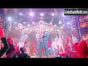 Nicole Scherzinger Sexy scene in Lip Sync Battle (2015-2018) 7