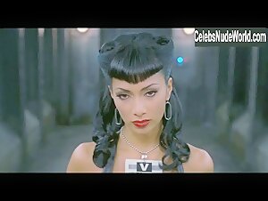Nicole Scherzinger Sexy scene in Men in Black 3 (2012) 7