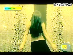 Nicole Scherzinger Sexy scene in Buttons (2006) 3
