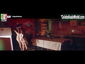Soraia Chaves Brunette , Butt in Crime do padre Amaro (2005) 4