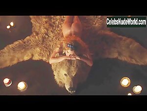 Sydney Sweeney nude, boobs scene in euphoria s2 5