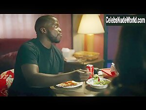 Antonimar Murphy, Noureen DeWulf Sexy,underclothing scene in Good Girls (2018-2021) 2