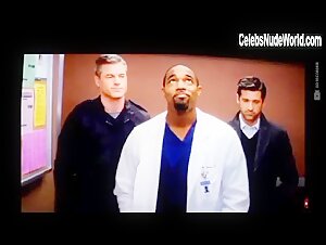 Chandra Wilson Dress In Grey's Anatomy 20