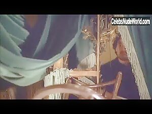 Polly Walker breasts, Nude scene in The Gambler (1997) 15