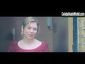 Renée Zellweger Sexy Dress , Lingerie scene in Bridget Jones: The Edge of Reason (2004) 16