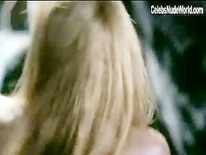 Renee O'Connor Explicit , Erotic Dance scene in Xena: Warrior Princess (1995-2001) 1