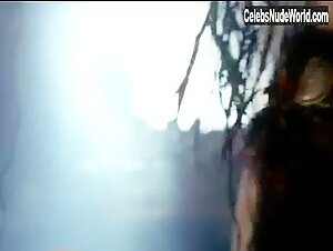 Renee O'Connor butt, Nude scene in Xena: Warrior Princess (1995-2001) 4