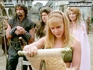 Renee O'Connor Sexy Dress , Babes scene in Xena: Warrior Princess (1995-2001) 13