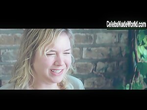 Renée Zellweger, Jacinda Barrett lesbian, Sexy scene in Bridget Jones: The Edge of Reason (2004) 18
