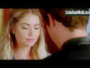 Lucy Hale, Shay Mitchell, Troian Bellisario, Sasha Pieterse Sexy,underclothing scene in Pretty Little Liars (2014-2017) 16