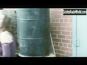 Shawnee Smith Sexy scene in Saw III (2006) 11