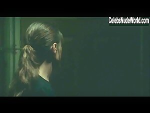 Shawnee Smith Sexy scene in Saw III (2006) 5