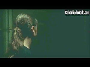 Shawnee Smith Sexy scene in Saw III (2006) 6