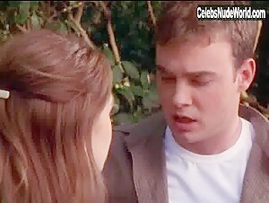 Sarah Thompson Sexxy,underclothing scene in Cruel Intentions 2 (2000) 18
