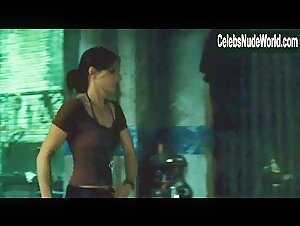 Shawnee Smith underwear, Sexy scene in Saw III (2006) 2