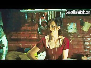 Shawnee Smith underwear, Sexy scene in Saw III (2006) 9