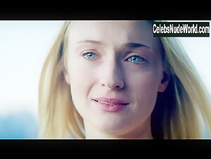 Sophie Turner Sexy scene in Survive (2020) 10