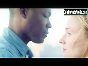Sophie Turner Sexy scene in Survive (2020) 20