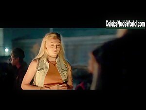 Sophie Turner underwear, Sexy scene in Josie (2018) 3