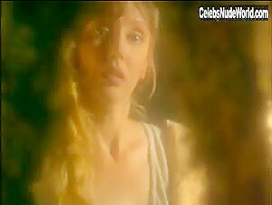 Shelley Duvall Sexy scene in Twilight of the Ice Nymphs (1997) 16