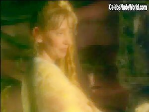 Shelley Duvall Sexy scene in Twilight of the Ice Nymphs (1997) 7