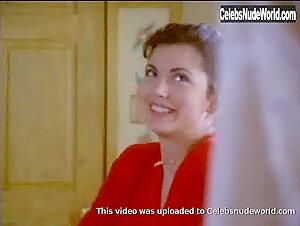 Emmanuelle in Space 1: First Contact (1994) 14