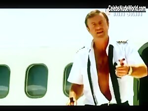 Lauren Pope Blonde , Topless scene in Mile High (2003-2005) 12
