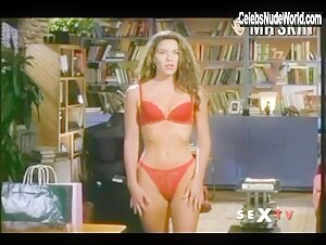 Andrea Parker underwear, Sexy scene in Dream On (1990-1996)