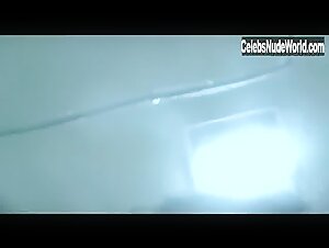 Angela Landis Nude, Bathtub scene in Anna's Eve (2004) 11