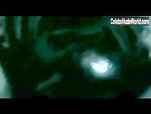 Angela Landis Nude, Bathtub scene in Anna's Eve (2004) 18