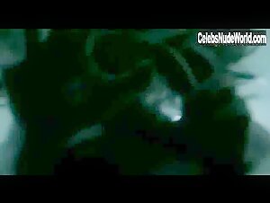 Angela Landis Nude, Bathtub scene in Anna's Eve (2004) 19