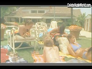 Angela Gots bikini, Sexy scene in Sex and a Girl (2001) 5